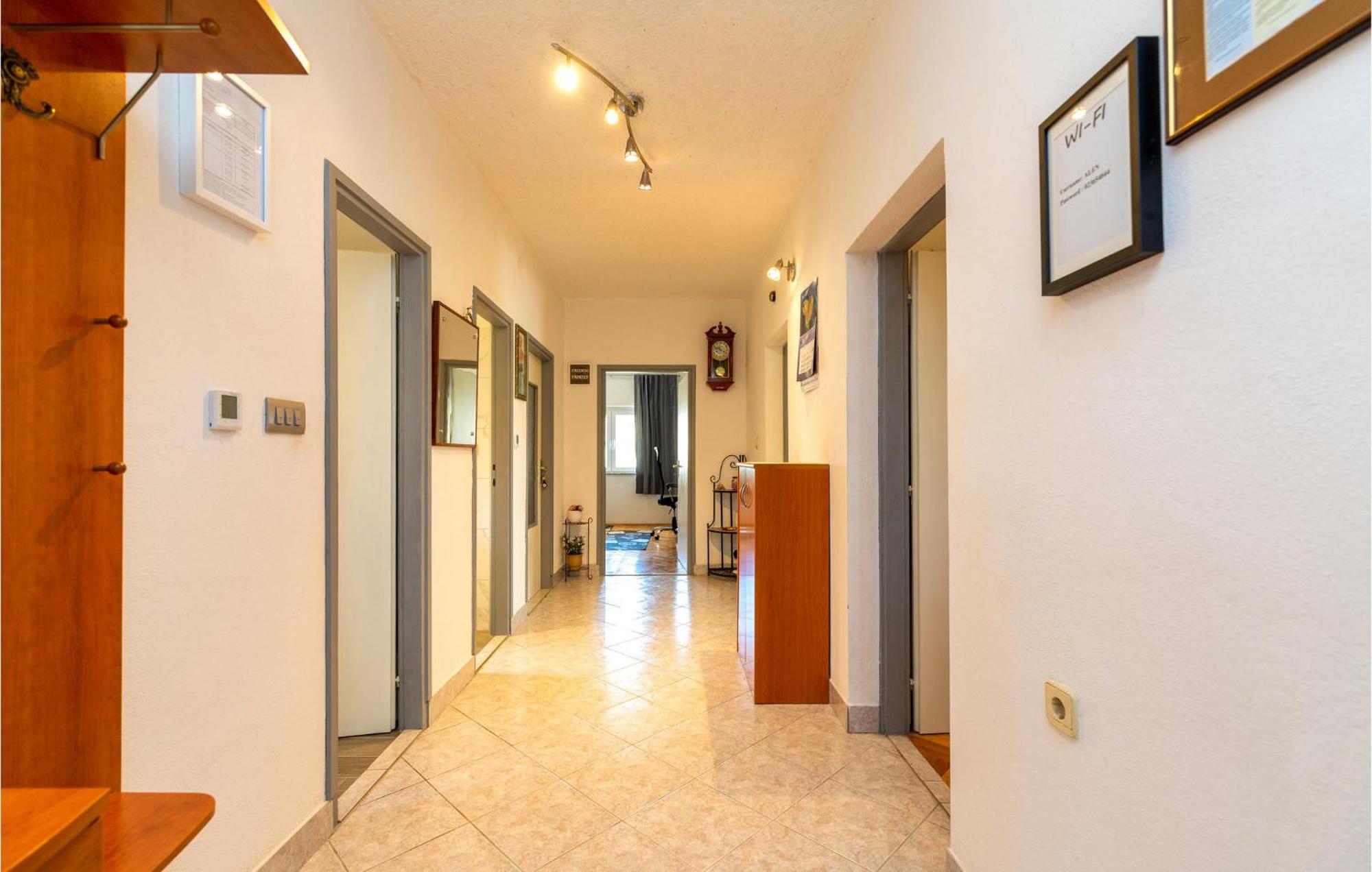 Lovely Apartment In Rovanjska With House Sea View Eksteriør billede