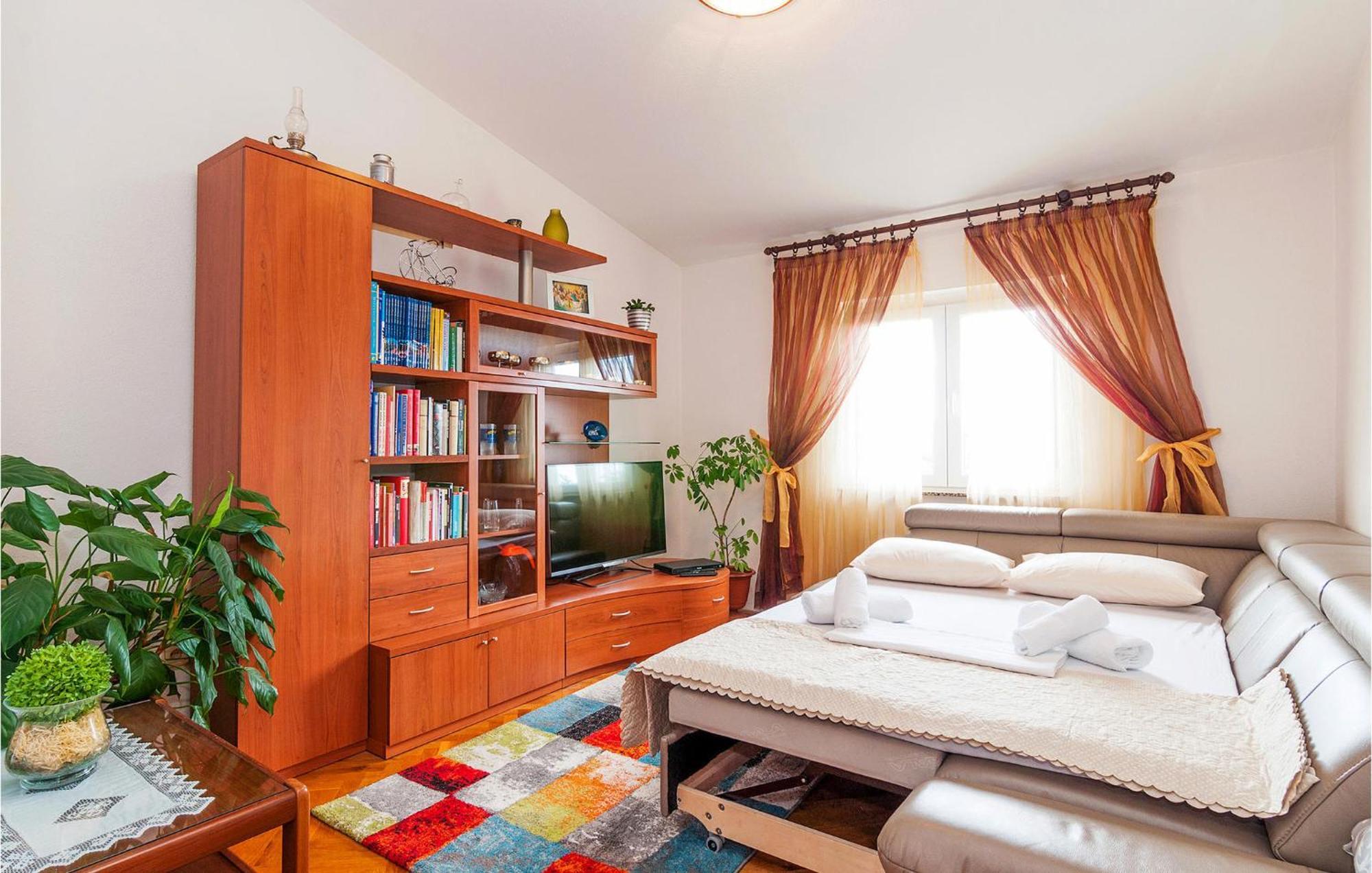 Lovely Apartment In Rovanjska With House Sea View Eksteriør billede